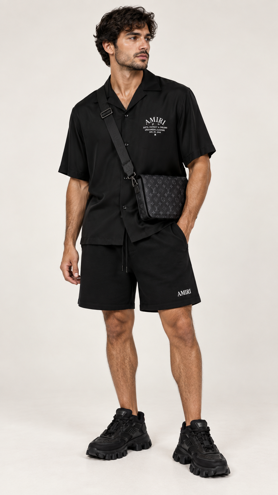 SCOOBY TOTAL BLACK Set